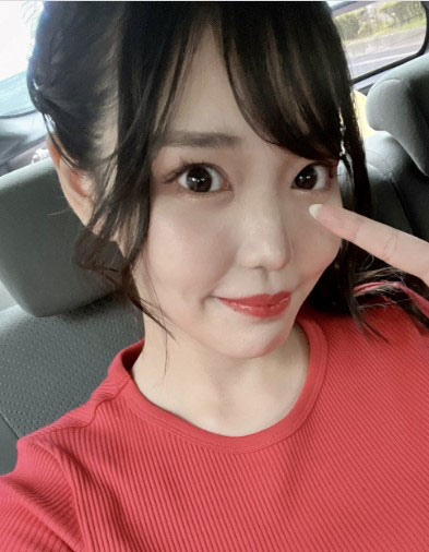 恋渕桃菜(恋渕ももな)个人资料照片