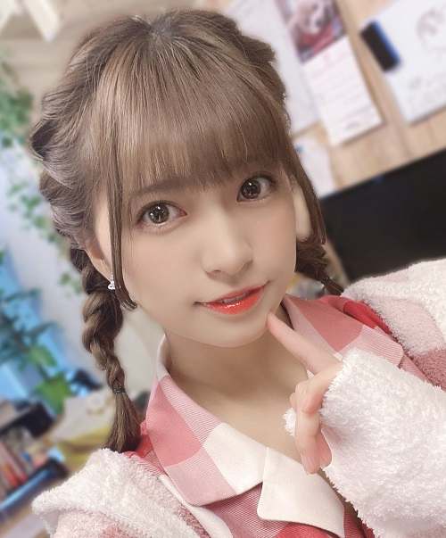 (根尾明里)个人资料照片